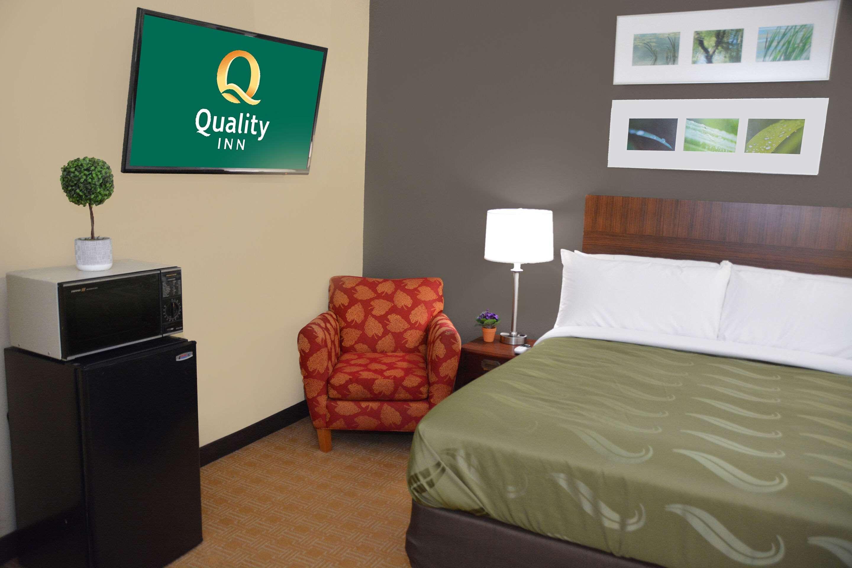 Quality Inn & Suites ดับลิน ภายนอก รูปภาพ