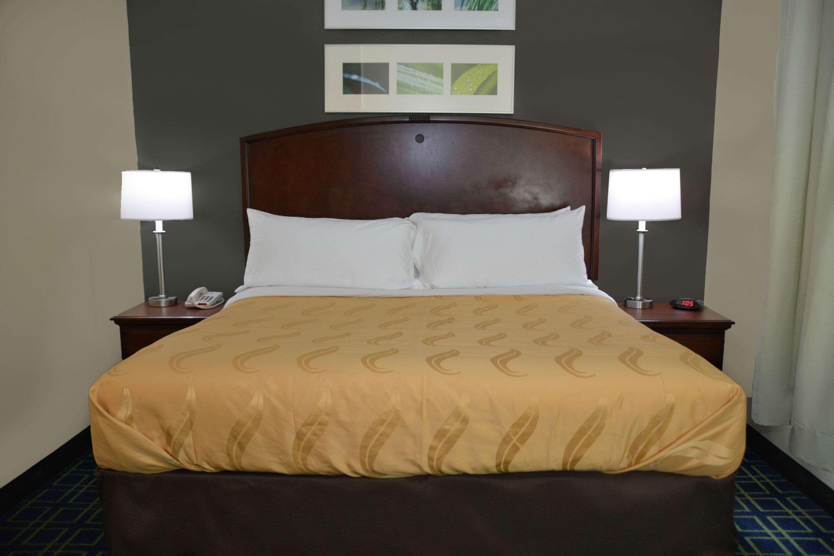 Quality Inn & Suites ดับลิน ภายนอก รูปภาพ
